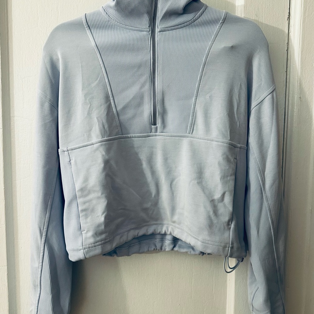 Athleta seasoft light blue 1/4 zip sweatshirt..